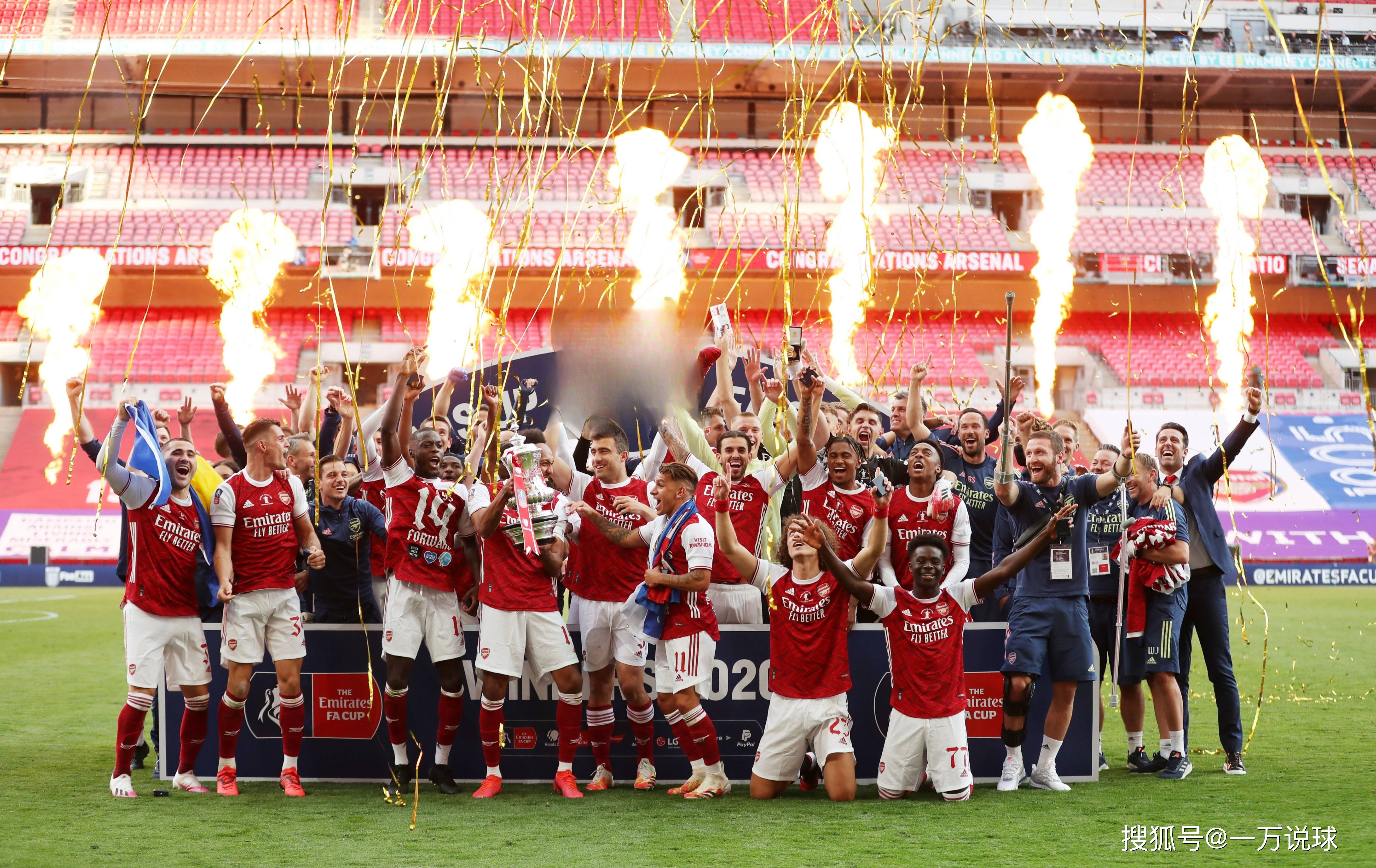 转折点！瓦伦西亚复出首秀，英超国际比赛日攻防权衡，目标明确，赛程密集仍需轮换的简单介绍