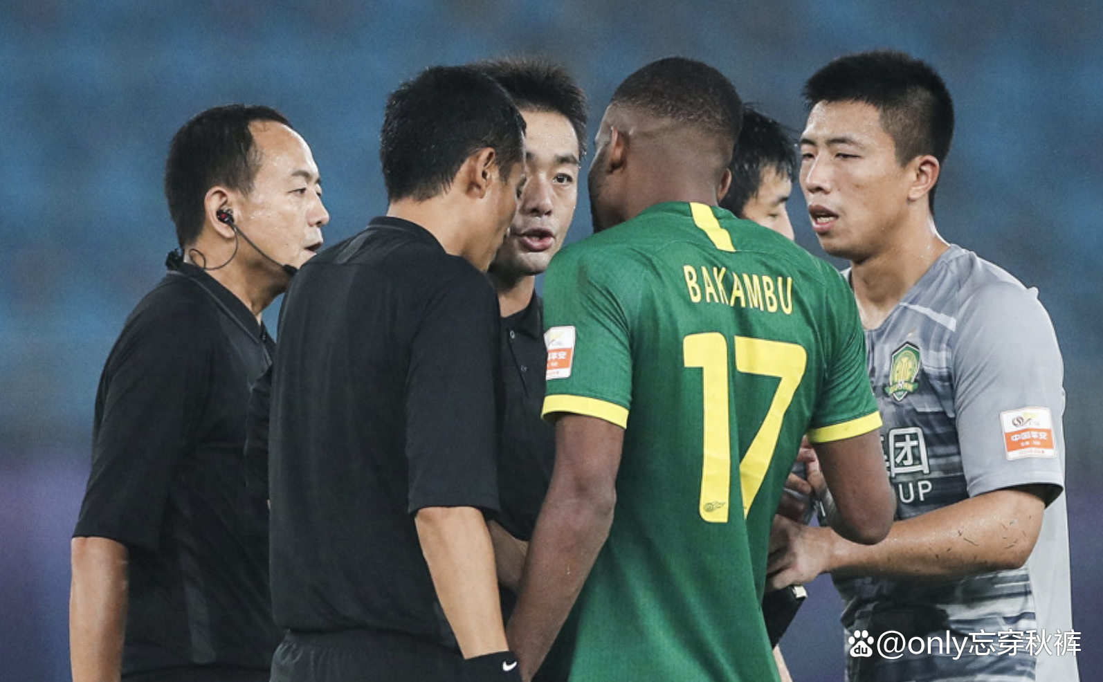 法国杯冲刺阶段走向成谜；多伦多猛龙伤情更新；球迷炸锅；阵容厚度经受考验的简单介绍