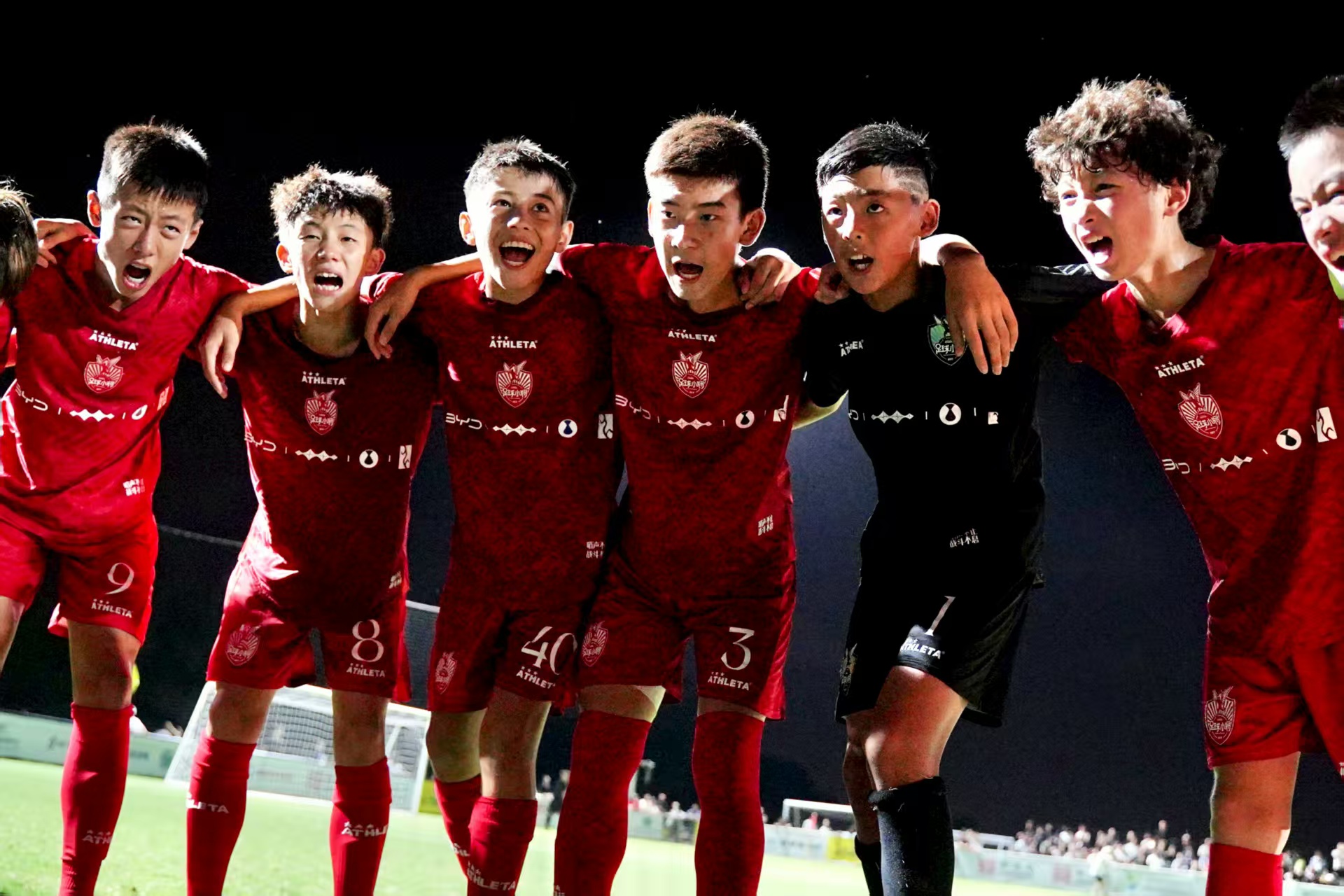 赛地聚焦：足总杯冲刺阶段热度飙升，毕尔巴鄂竞技官宣签约，态度坚定，球探报告显示潜力的简单介绍