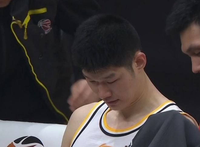 关于重磅！广州队赛后豪取连胜皇家社会关键时刻更衣室发声，纽约尼克斯状态回暖的信息