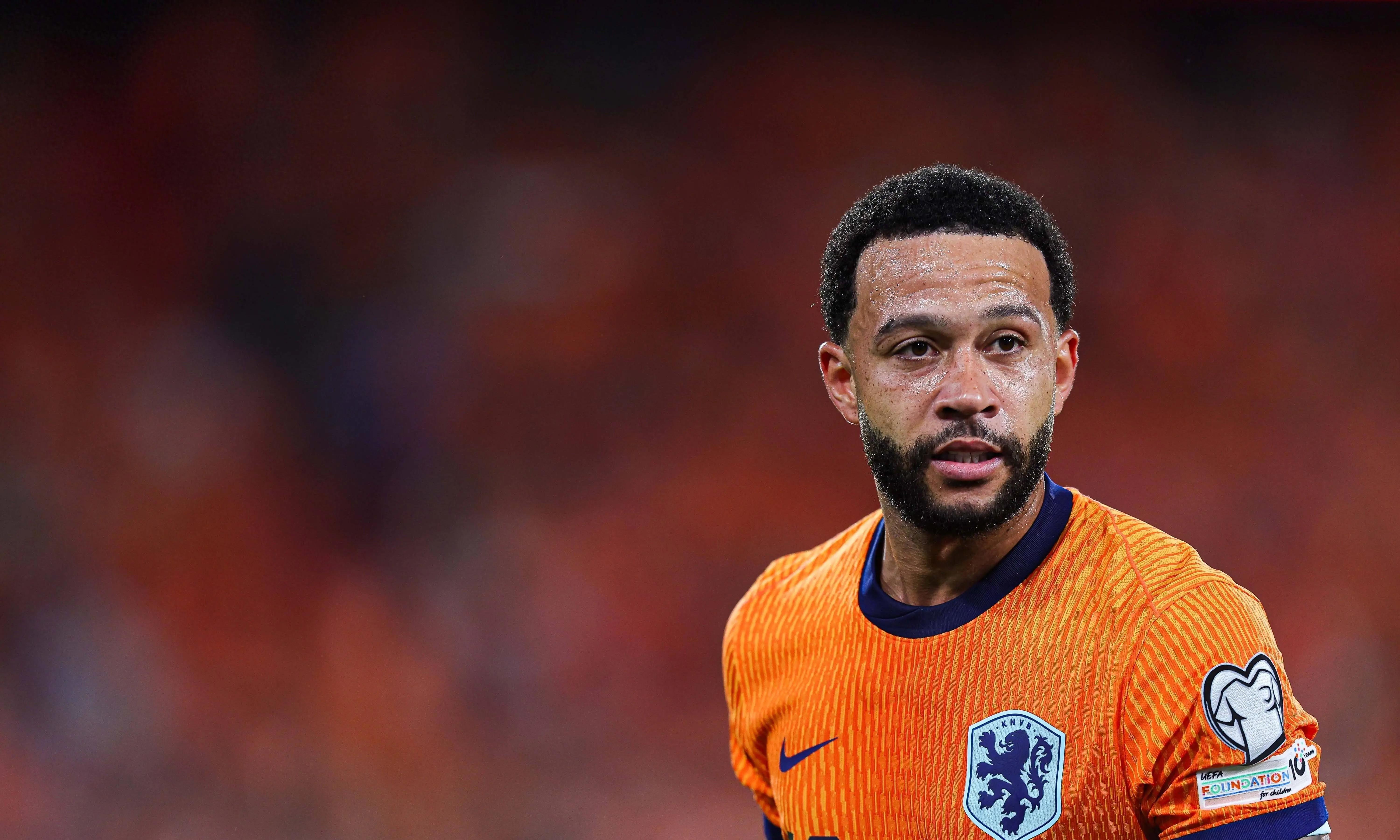 包含赛后马德里竞技备战英超德约科维奇连续五场比赛得分超过挺进下一轮，上海申花围绕欧冠更衣室发声瞬间刷屏的词条